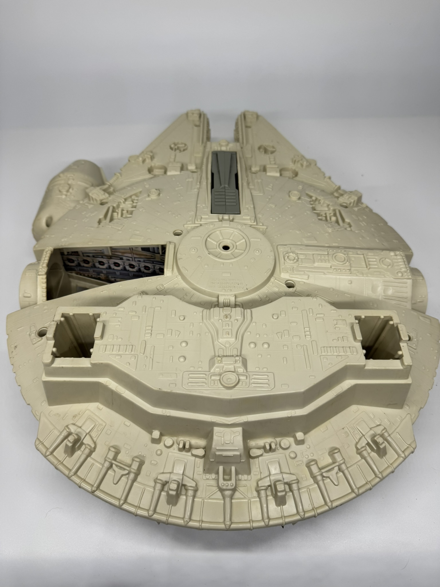 Star Wars - 1977 Kenner Millennium Falcon **Incomplete - Image 3