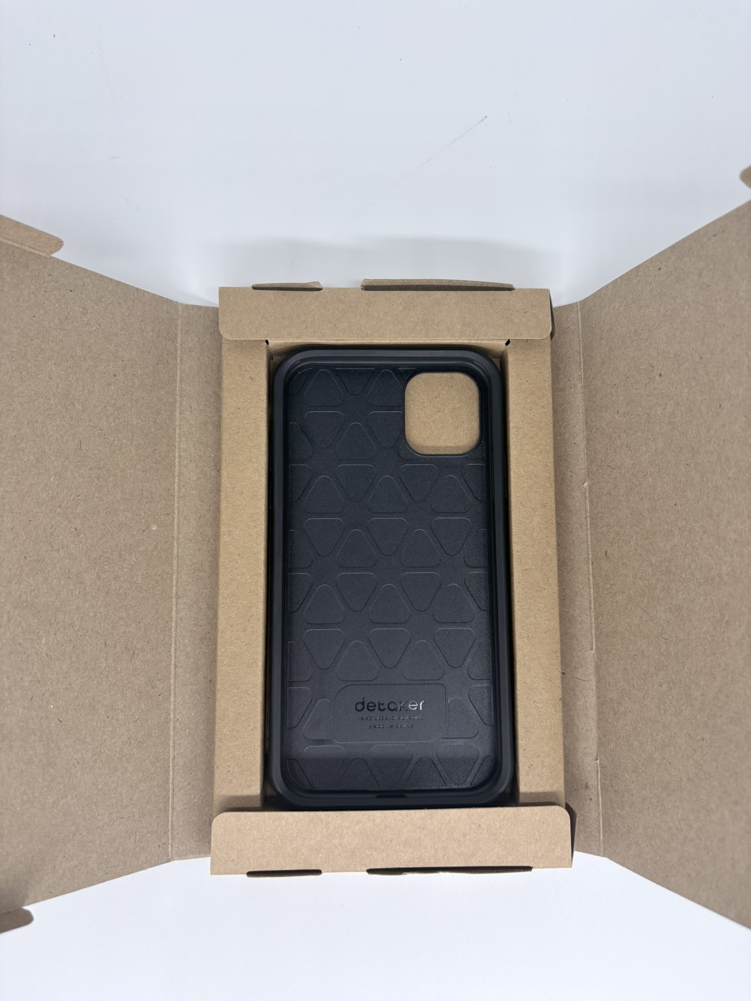 iPhone 11 Protective Case - Slim Fit - Brand New