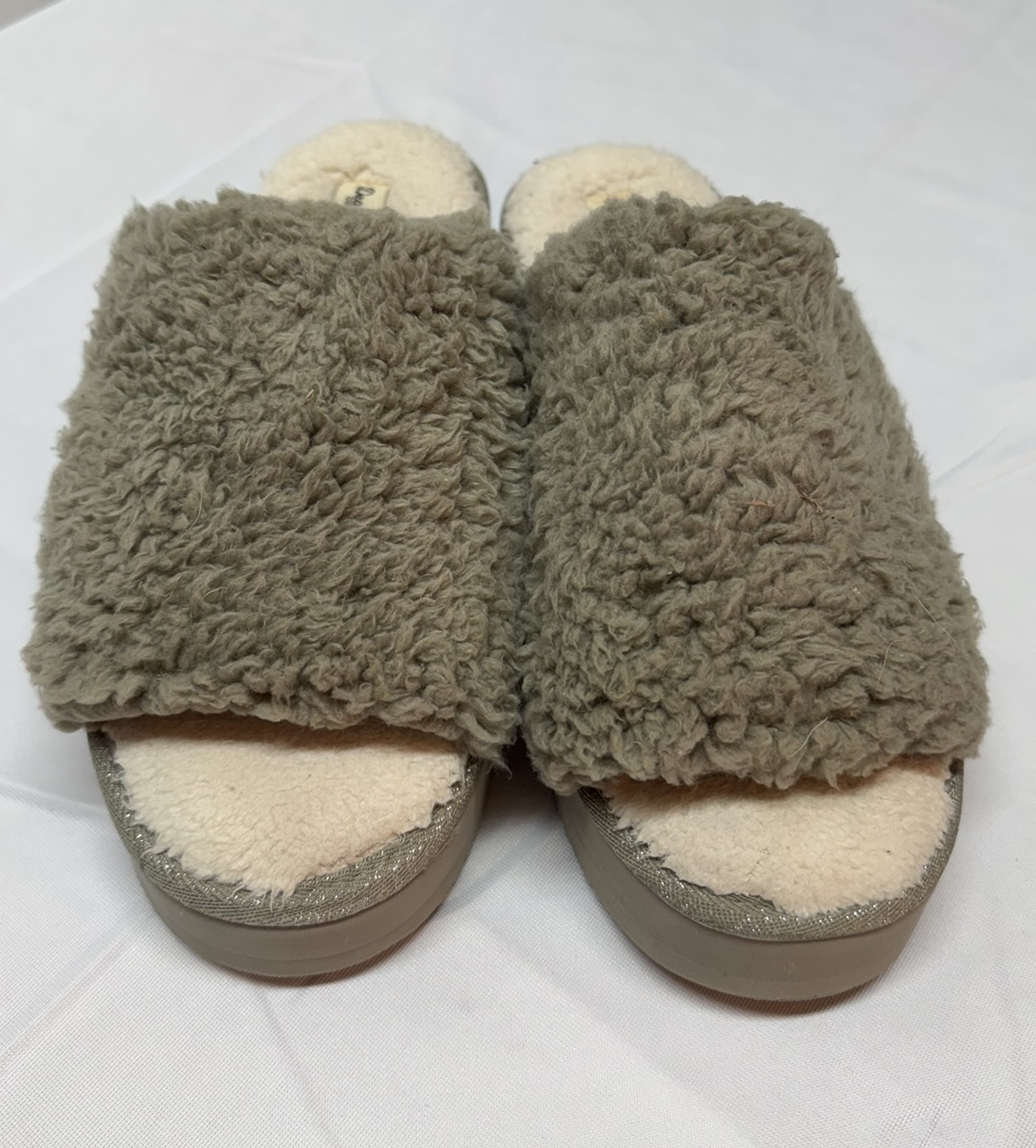 Ladies Dearfoams Crossover Slide Slippers