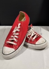 Converse Men 10 women 8
