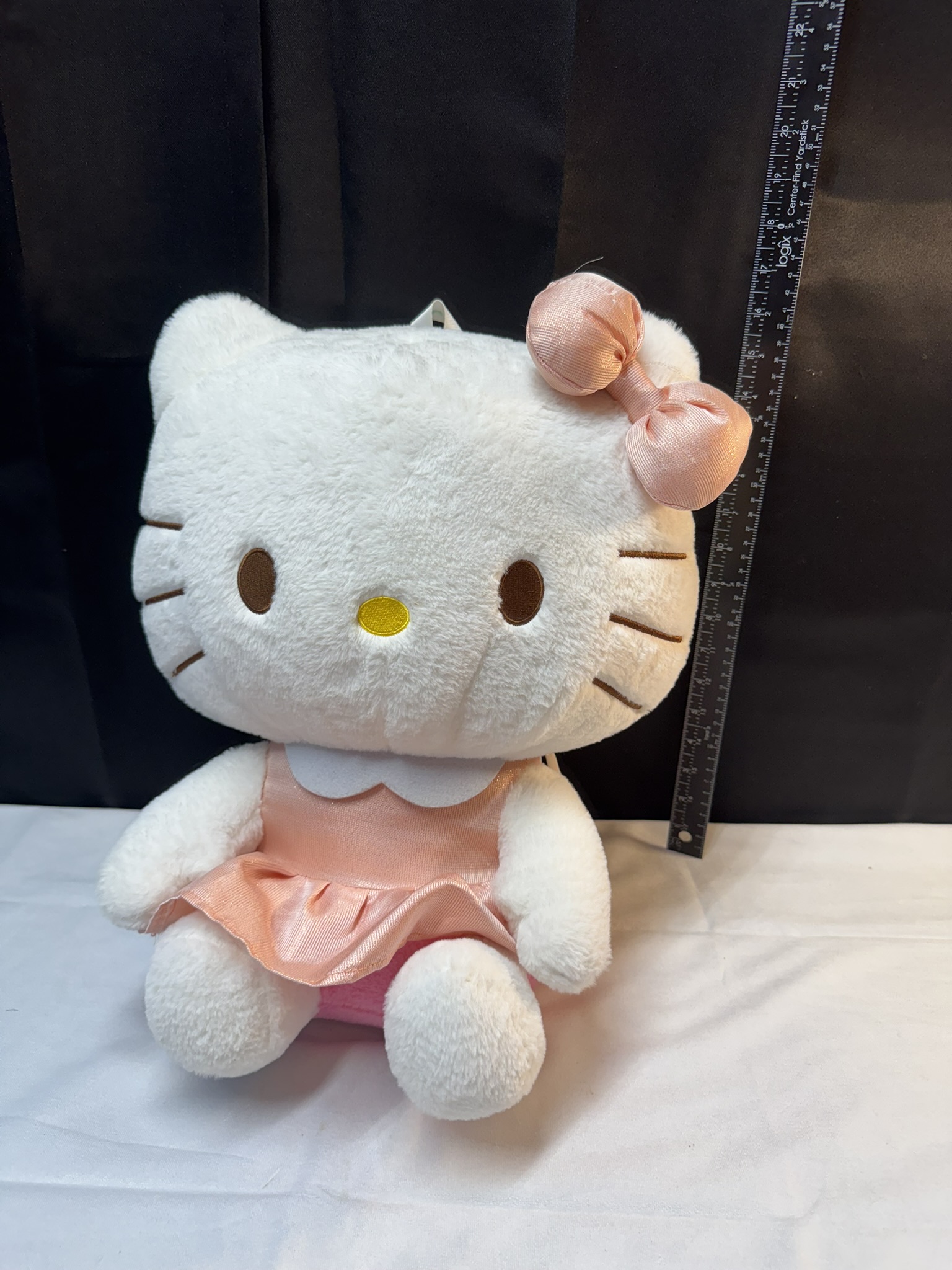 Hello Kitty backpack - Image 1