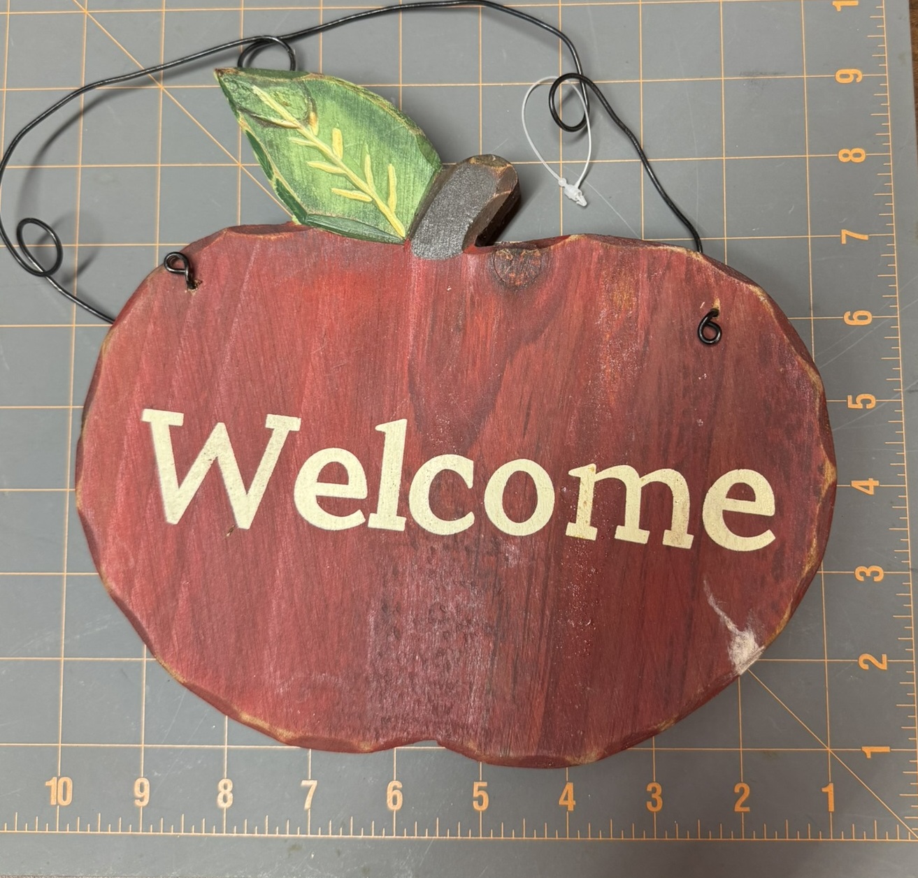 (2) Apple Welcome Signs - Image 2