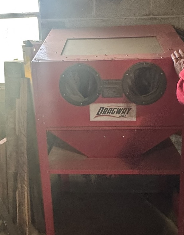 Sandblast Cabinet Sand Blaster