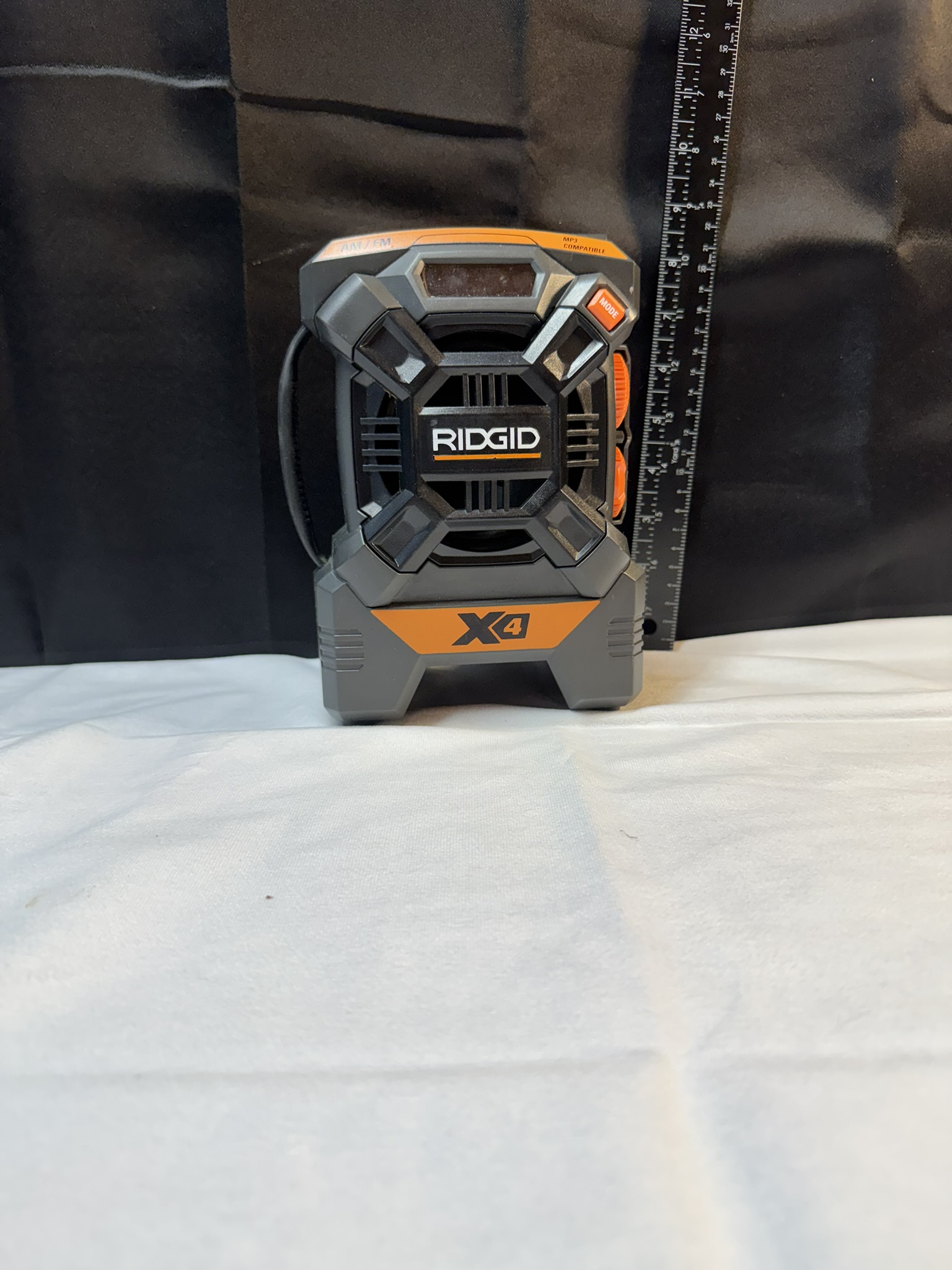 Ridgid 18-V Cordless Mini Radio