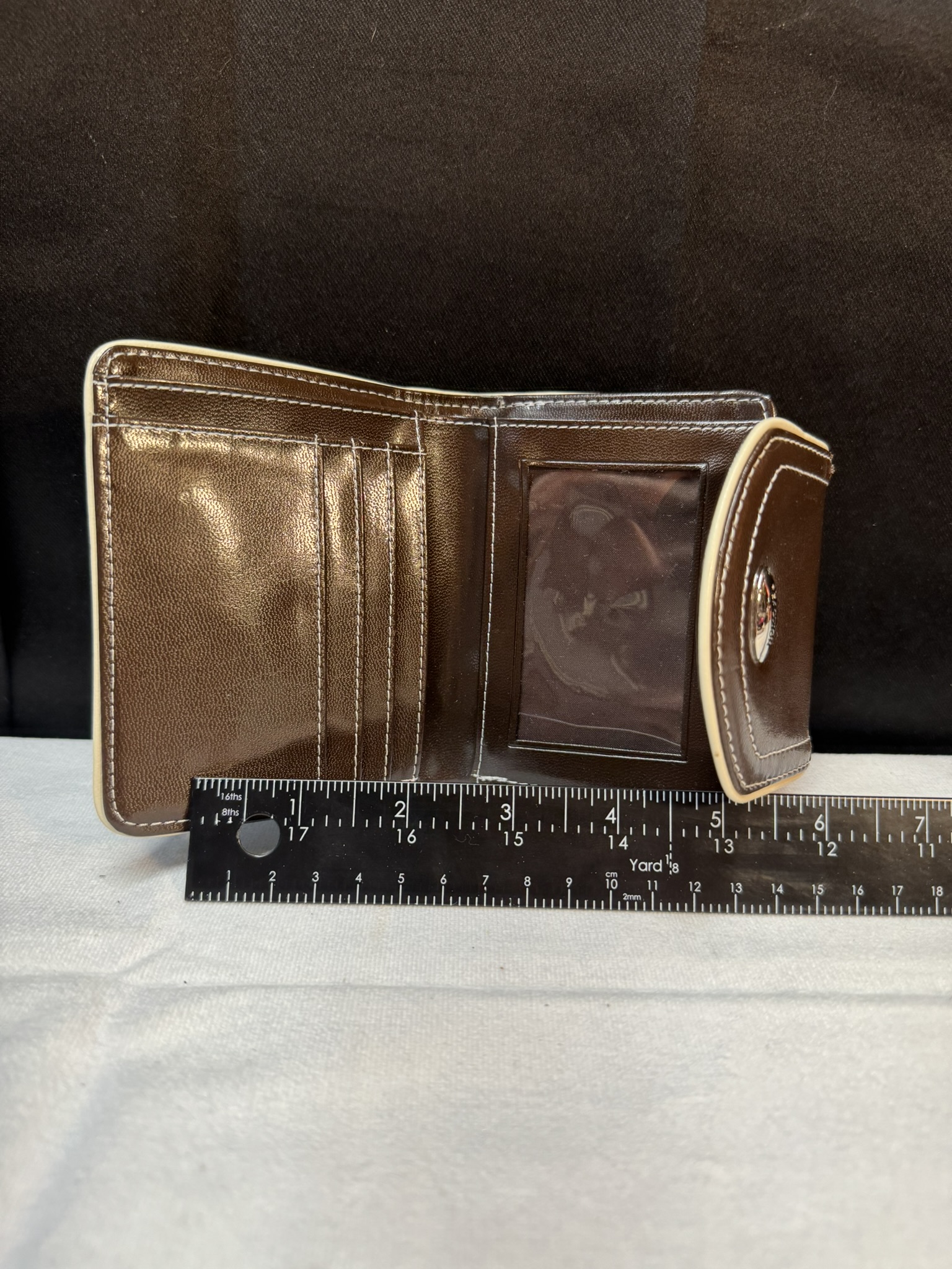 Vintage Kenneth Cole Wallet - Image 2